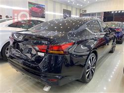 نيسان ألتيما